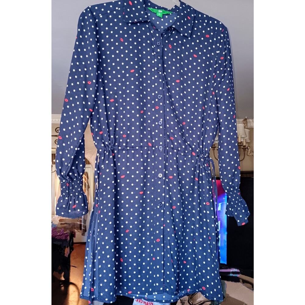 Dip Women’s small Lip Print Button Front Collared Long Sleeve Tunic Shirt Dress
